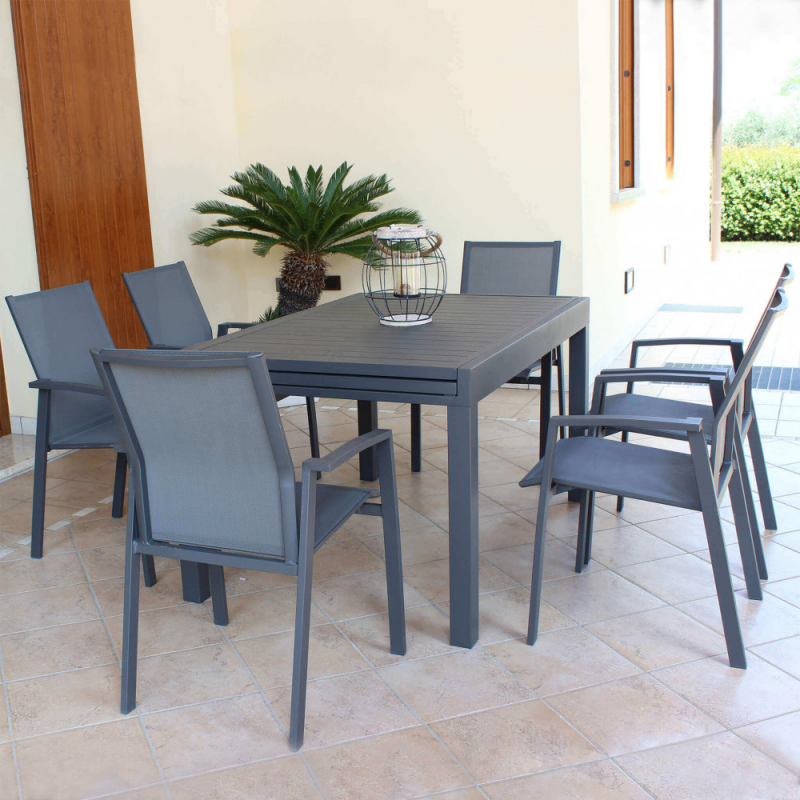 Poltrona Maili impilabile - Comfort e stile per esterno