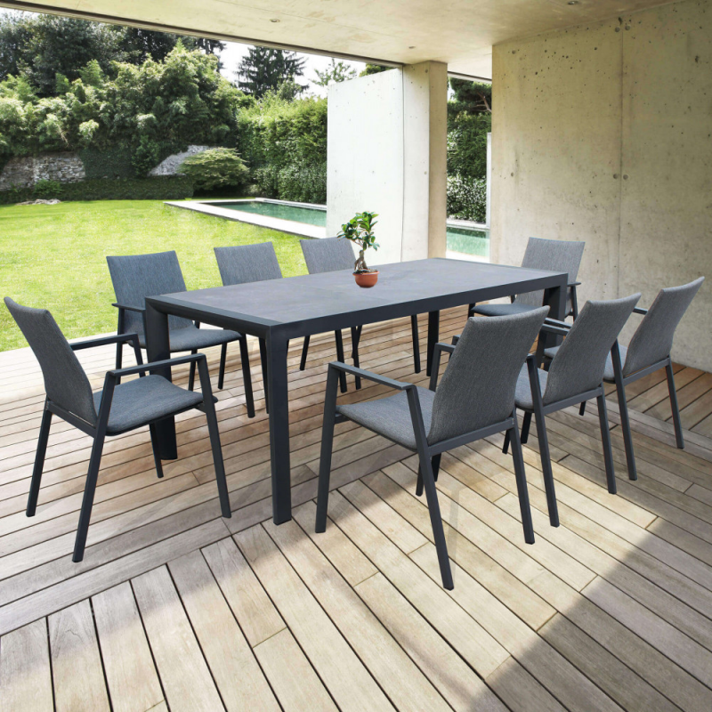 Poltrona Djerba Impilabile da Esterno in Resina Resistente