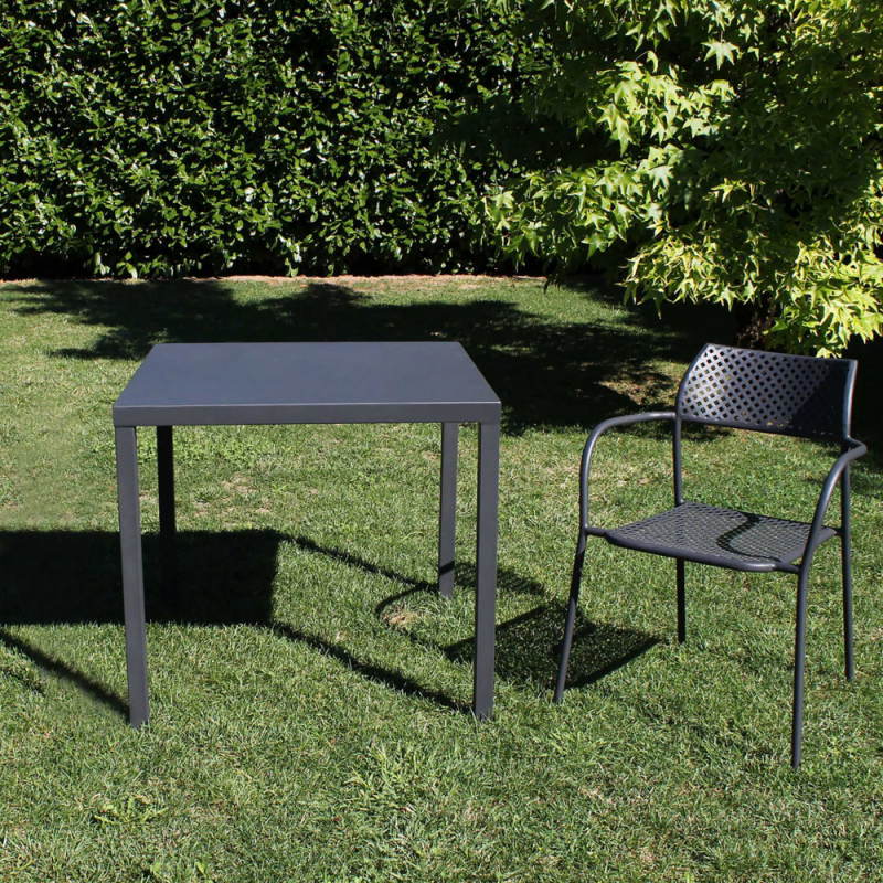 Tavolo Manchester 80x80 cm ferro impilabile resistente giardino