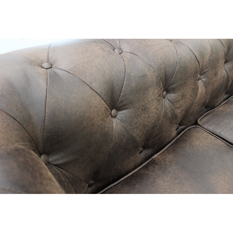 Divano 2 posti Chesterfield in ecopelle vintage marrone