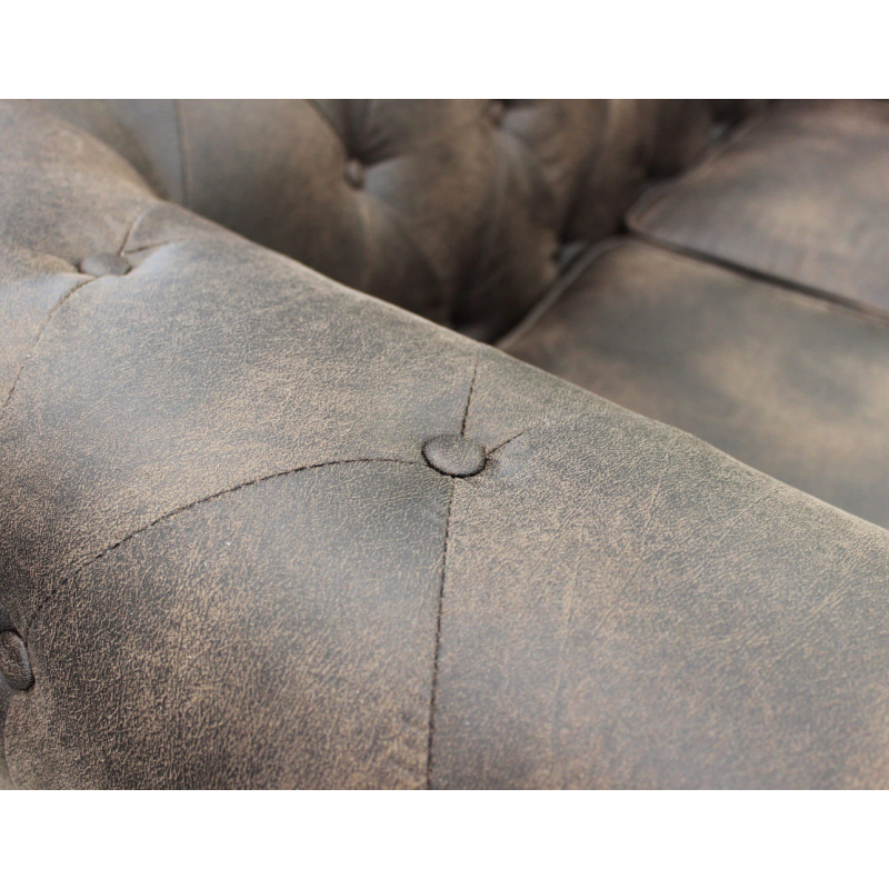 Divano 2 posti Chesterfield in ecopelle vintage marrone