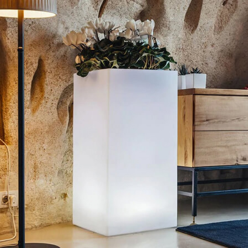 Vaso luminoso Octans 80h LED multicolor e batteria solare esterno