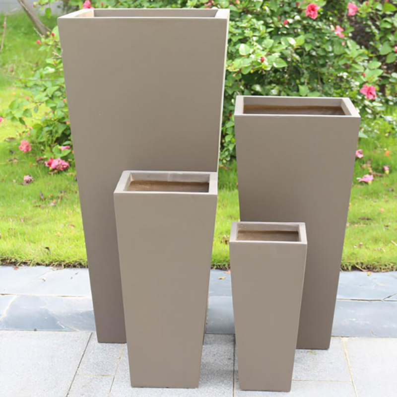 Set vasi Margherita da giardino in plastica resistente