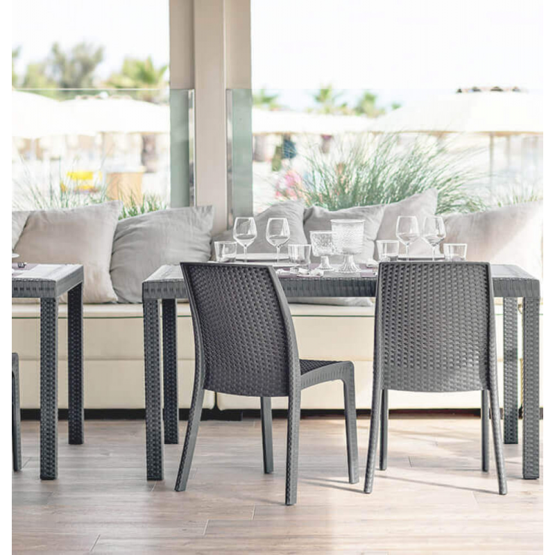 Sedia Virginia Bianca in Wicker per Giardino e Casa