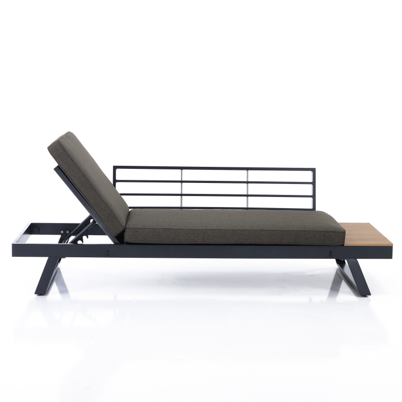 DIVANO / CHAISE LONGUE DA INTERNO - ESTERNO THILIA TOMASUCCI