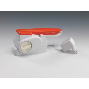 Zoom Grattugia elettrica senza filo - Rullo in Acciaio Inox - Batteria ricaricabile - Arancione