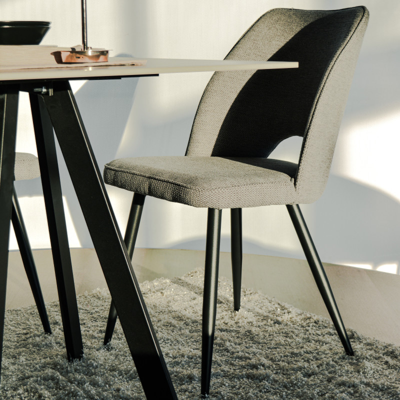 Set 4 sedie Virginia tessuto grigio gambe nere imbottite moderne