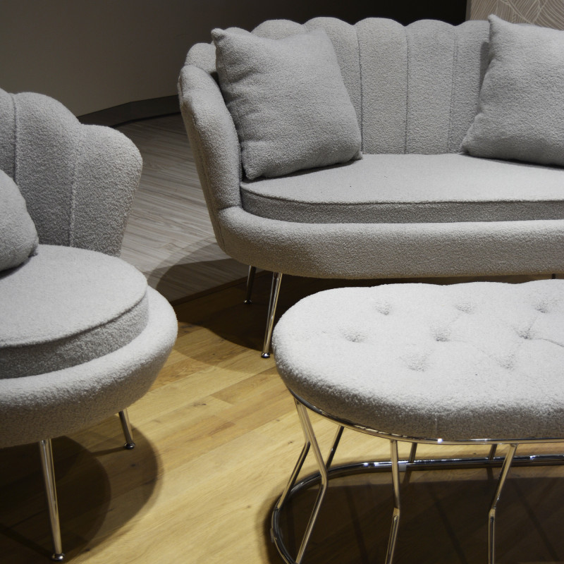 Set Flavia divano 2 posti, 2 poltrone e panca bouclé grigio