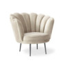 Poltrona Orel velluto sabbia Riviera 1 elegante e confortevole