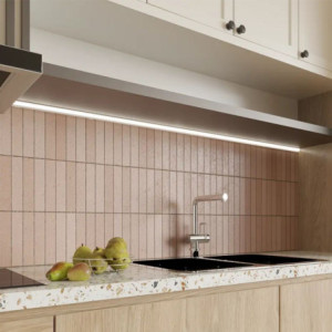 Zoom Profilo P53 alluminio lunghezza 1200mm. con schermo bianco con touch dimmer bianco