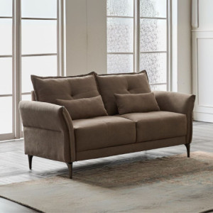 Divano 2 posti Nutmeg beige in tessuto moderno e resistente