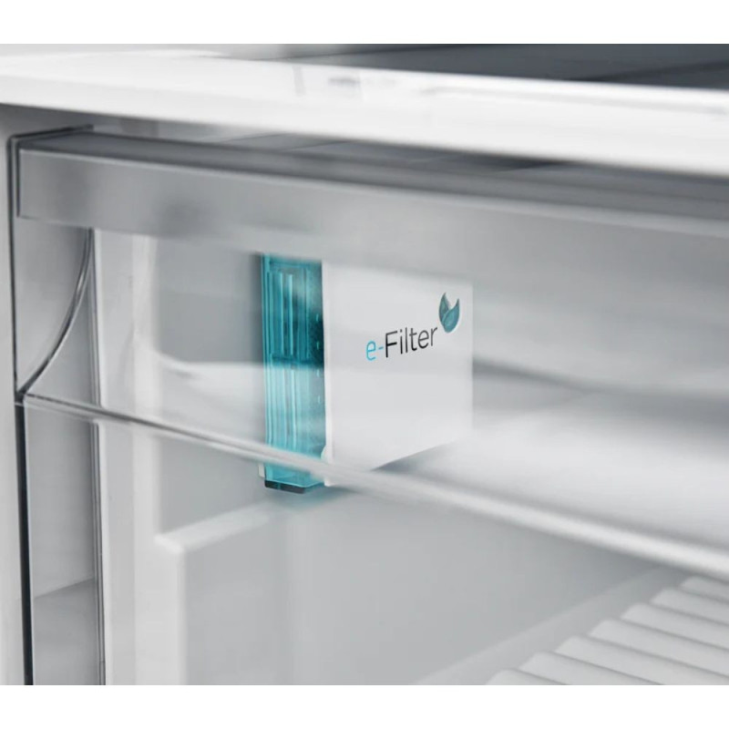Frigorifero Sharp combinato 588 lt inox No Frost dispenser acqua