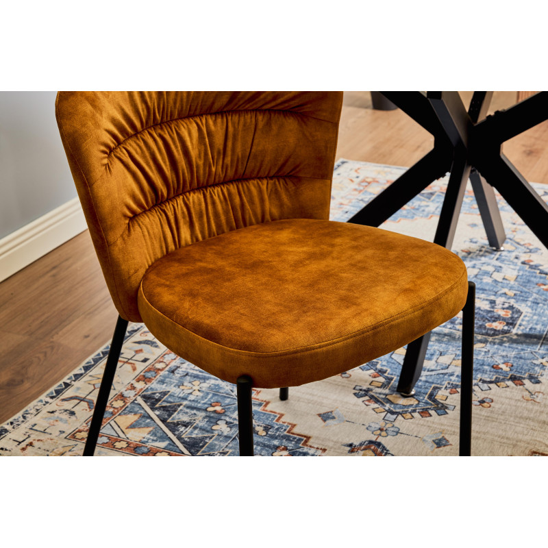 Set di 4 sedie Jackie tessuto ocra gambe nere moderne casa