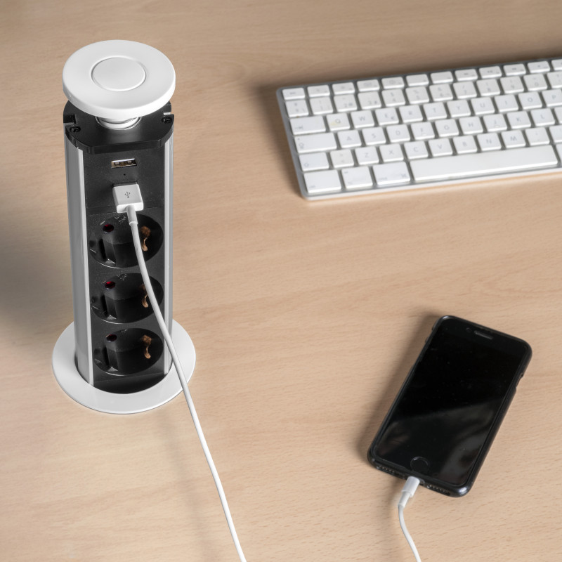 Multipresa estraibile Vertikal, 3 prese Schuko, 2 USB tipo A, Tecnoplastica e Alluminio, Verniciato nero
