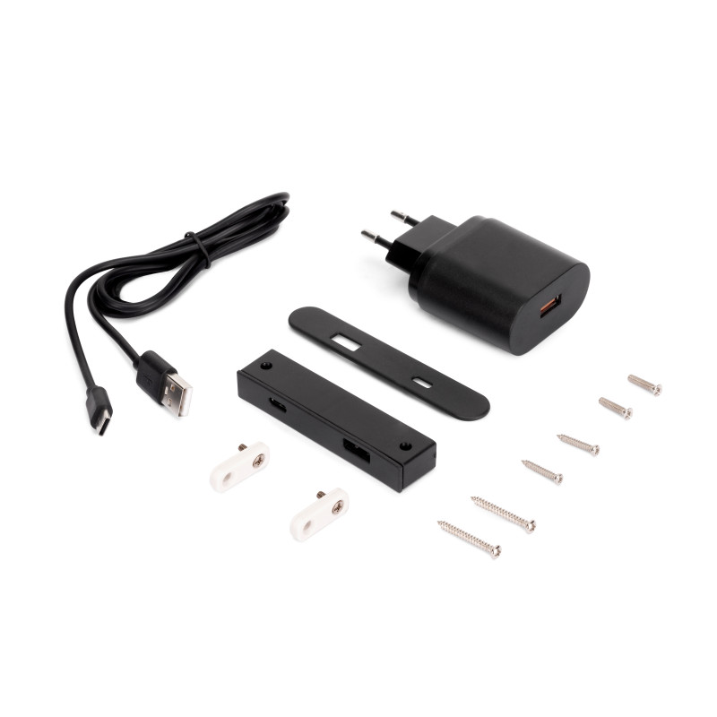 Multiconnettore estraibile Vertikal Push 60, diametro 60 mm, 3 prese Schuko, 1 USB tipo A, 1 USB tipo C, Acciaio e Tecnopl