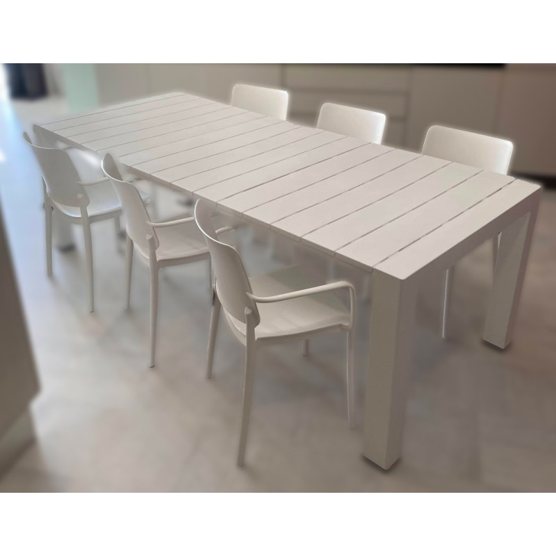 Tavolo Allungabile Monaco in Polietilene 160-230 cm 3 Colori