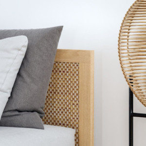 Zoom Letto matrimoniale Livia con dettaglio testiera in rattan colore rovere