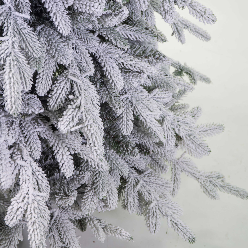 Albero Monte Mulberry verde innevato 3484 rami 3200 led cm