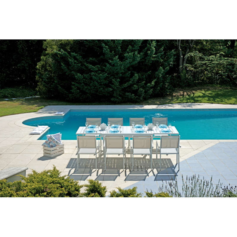 Set Tavolo Montecatini + 8 Sedie Pola Alluminio Bianco Text Grigio Chiaro Moia