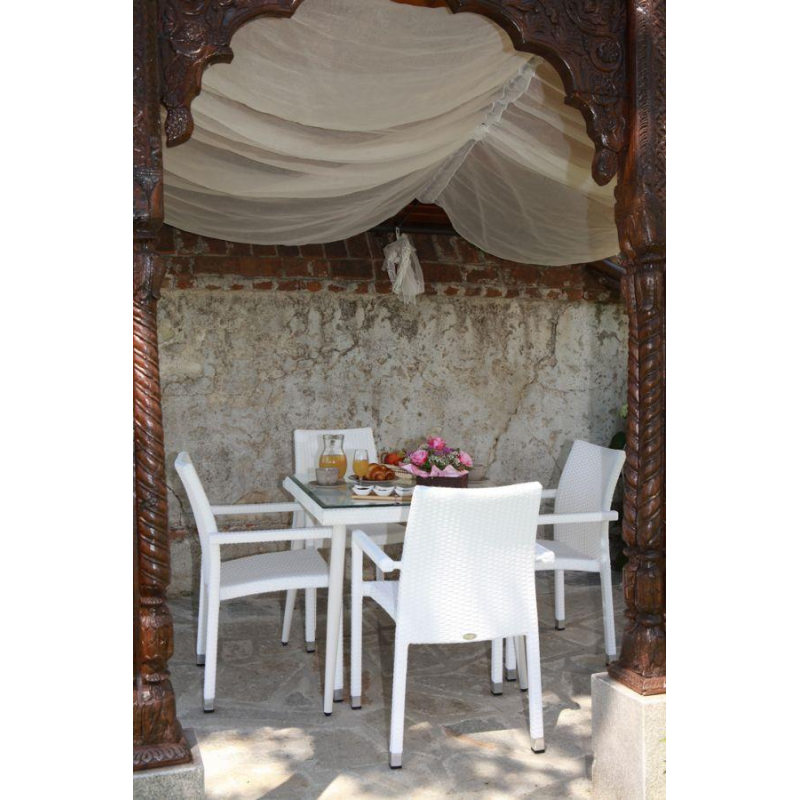 Set Tavolo polyrattan + 6 Poltrone adila polyrattan bianco ghiaccio quadro cm 60x61h44/46/65/88