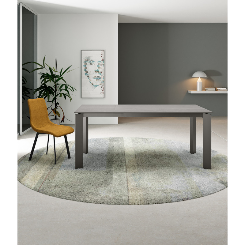 Tavolo allungabile con top in ceramica Gambe in metallo verniciato Allunghe interne Frame 80cm X 120-170cm H 75cm Stones