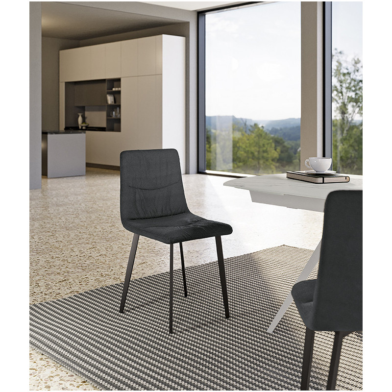Set di 4 Sedie rivestita in tessuto easy-clean Gambe in metallo verniciato Ariel 46cm X 55cm H 87.5cm Stones