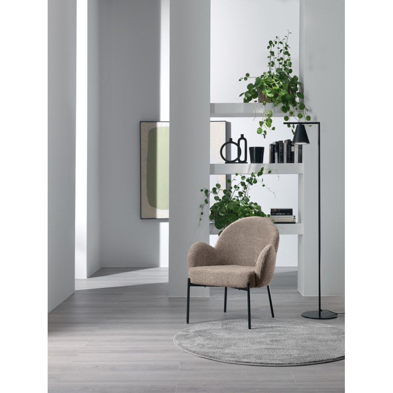Poltrona rivestita in tessuto bouclé Gambe metallo verniciato Malibu 69cm X 72cm H 82cm Stones