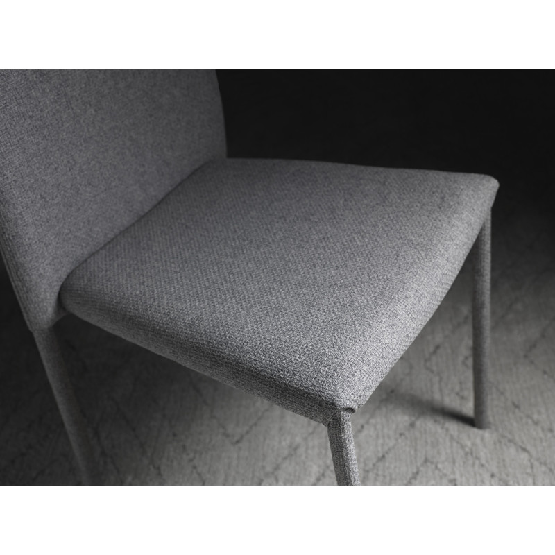 Set di 4 Sedie in tessuto easy-clean Gambe in metallo rivestito in tessuto in tinta Leda 42cm X 52cm H 96cm Stones
