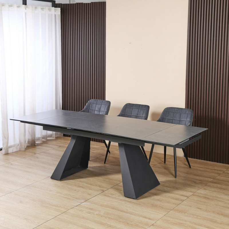 Tavolo allungabile Ariel piano in ceramica e struttura in metallo colore nero